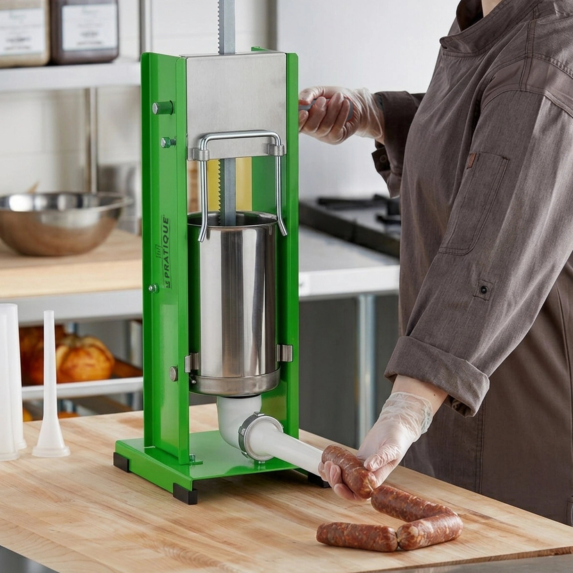 Le Pratique - Worstenvuller Verticaal 3L - RVS cilinder 2 snelheden - sfeerbeeld